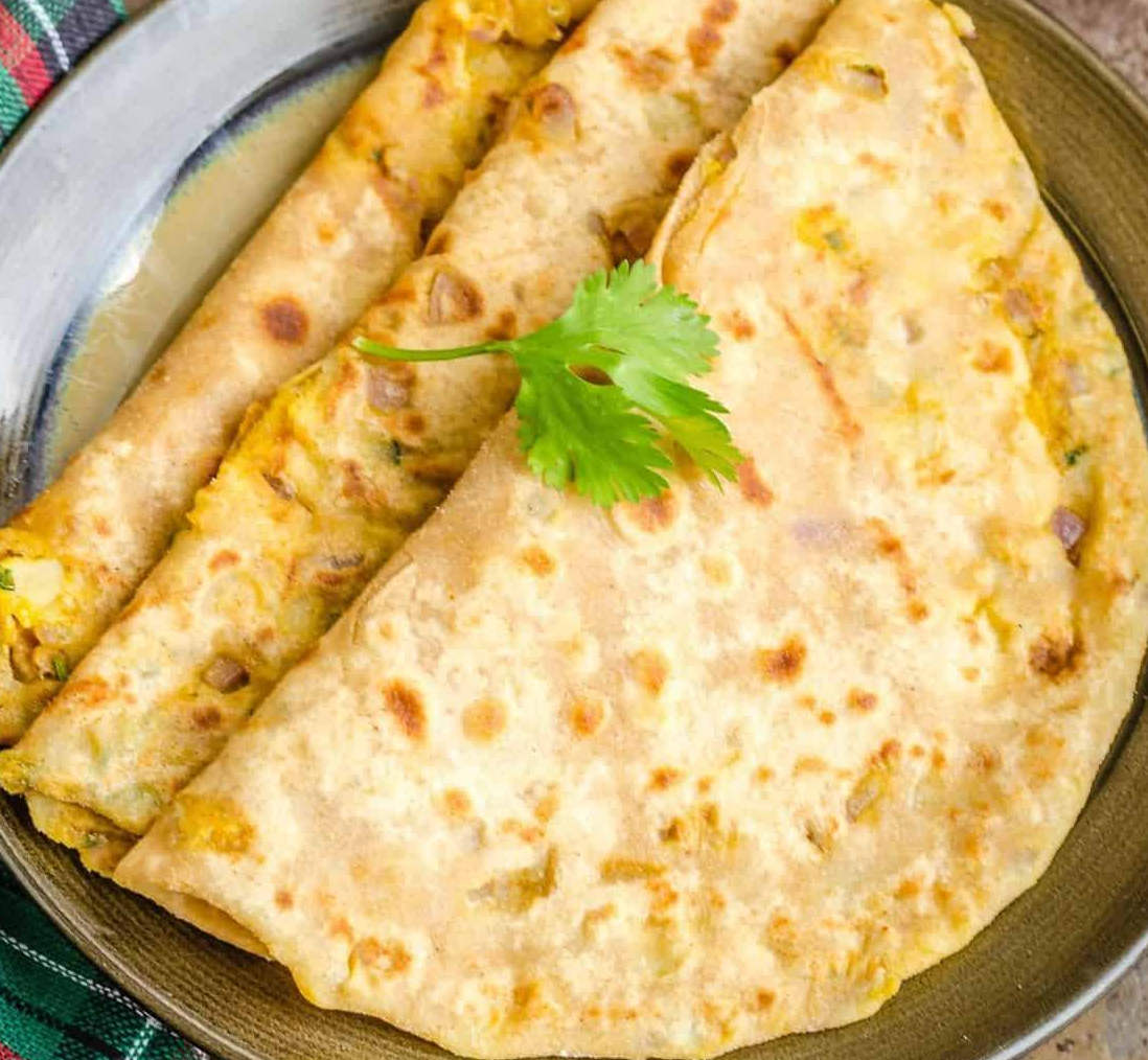Alu paratha with potato filling